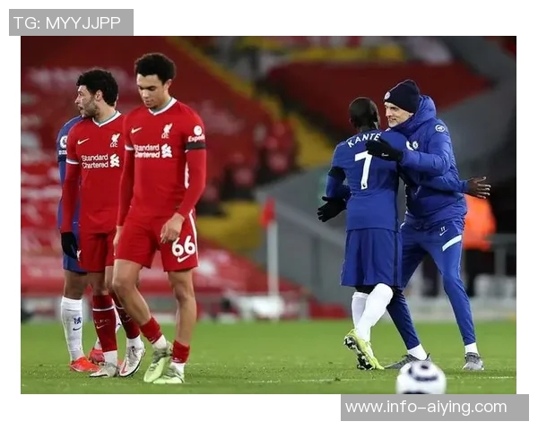 科纳特社媒分享与赫拉芬贝赫合照庆祝结束四连败重回胜利轨道